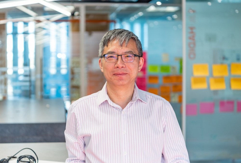 The High Performance, Low Power Promise of Neuromorphic Computing – Silicon